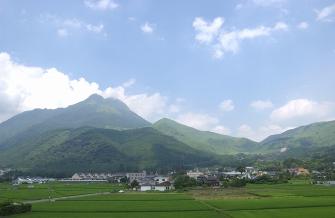 由布院温泉　ゆふいんホテル秀峰館